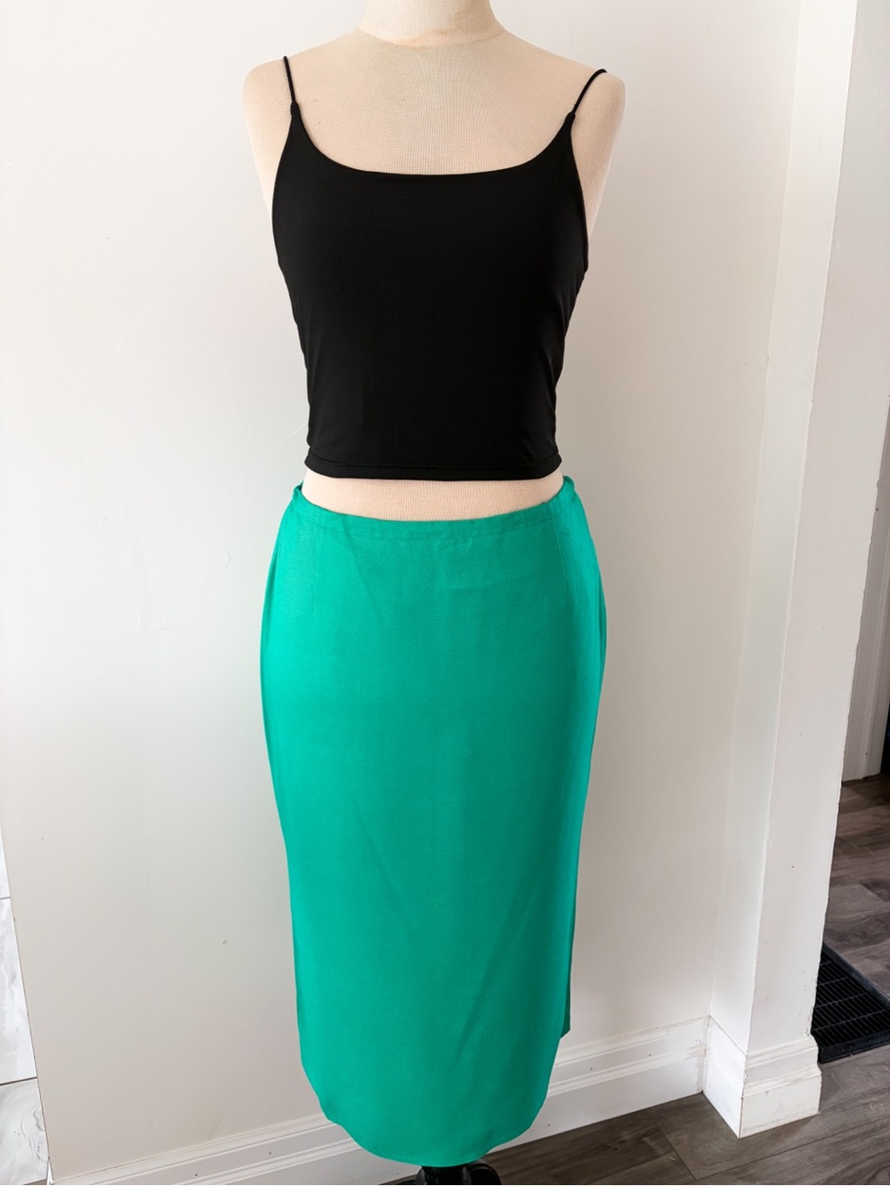 Vintage AGMIR Emerald Green Midi Skirt, Size M (EU 40) - Made in Europe